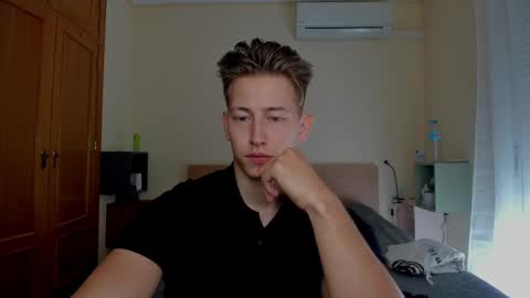 Oliver online show from 26, 2, 2025