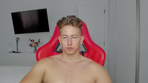 Oliver online show from 8, 10, 2025