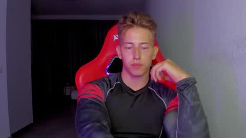 Oliver online show from 12, 11, 2025