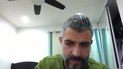 h0nest84 online show from 27, 2, 2025