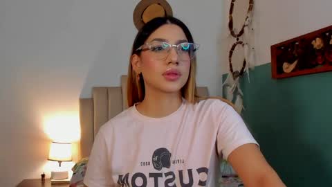 Paulina  online show from 6, 6, 2026