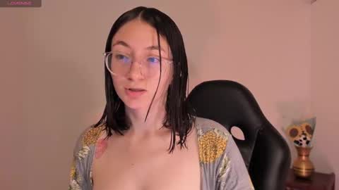 haanna_thompsoon online show from 17, 1, 2025