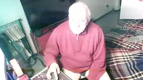 Snapshot of hacknoob62 chatting on 24, 11, 2025 hacknoob62 online show from 24, 11, 2025