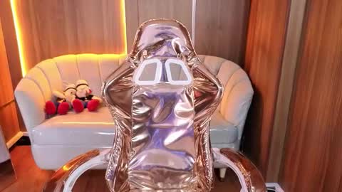 hadda_crazy_b online show from 11, 3, 2026