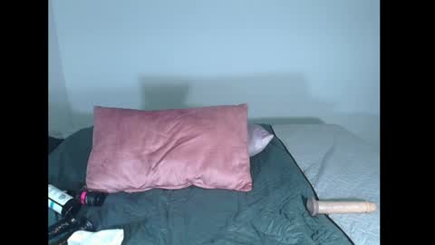 HADE DIAZ G online show from 7, 4, 2026