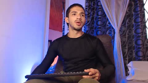 Snapshot of hadez_69 chatting on 2, 5, 2026 HADEZ online show from 2, 5, 2026