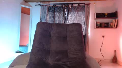 Snapshot of hadez_69 chatting on 25, 5, 2026 HADEZ online show from 25, 5, 2026