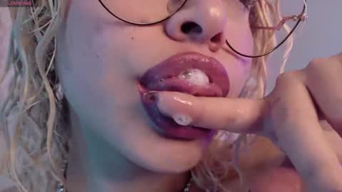 Haely online show from 11, 4, 2026