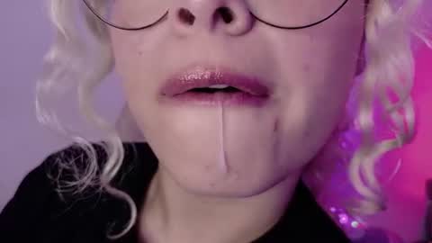 Haely online show from 25, 6, 2026