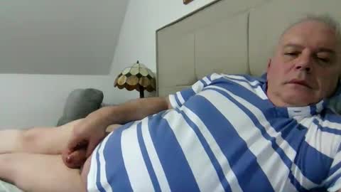 Snapshot of haggisstop chatting on 12, 9, 2025 haggisstop online show from 12, 9, 2025