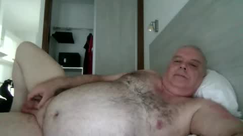 Snapshot of haggisstop chatting on 15, 1, 2026 haggisstop online show from 15, 1, 2026