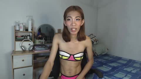 hailey_sweetcum77 online show from 24, 2, 2026