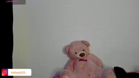 Hailey online show from 28, 4, 2026