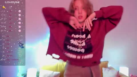 Hailey online show from 8, 10, 2025