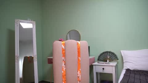 Hailey online show from 29, 10, 2025