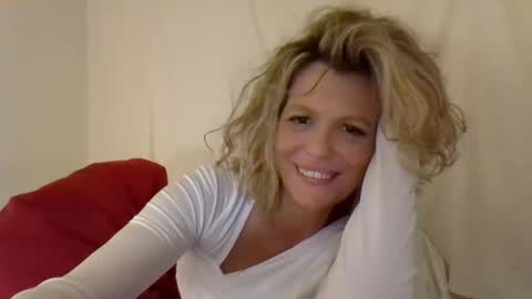 Hailey online show from 26, 12, 2024