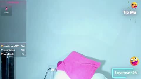 haileystonei online show from 15, 4, 2026