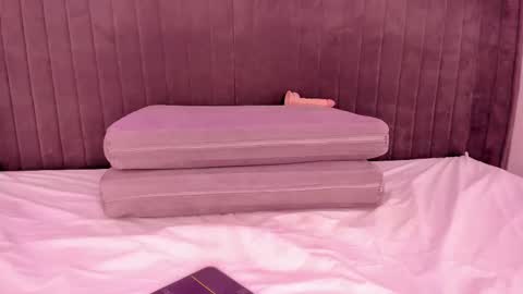 Haily online show from 5, 3, 2025