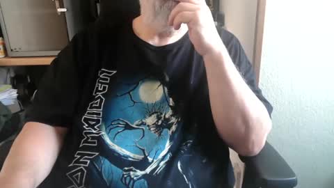 hairyarmpit_lover_1970 online show from 6, 6, 2026