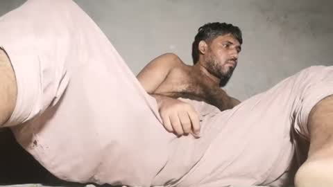 hairybouy264541 online show from 17, 7, 2026