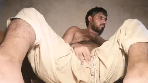 hairybouy264541 online show from 28, 7, 2026