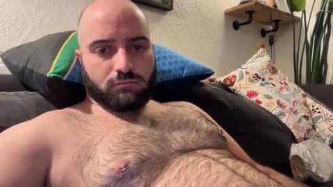 Hairy Guy online show from 15, 11, 2025