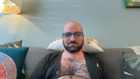 Hairy Guy online show from 20, 4, 2026