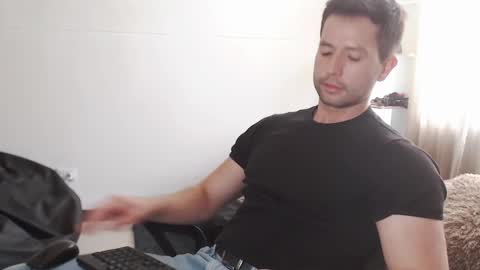 hairyncuteass online show from 17, 1, 2025