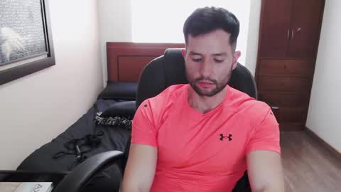 hairyncuteass online show from 11, 2, 2025