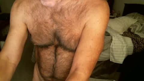 Hairy pecs online show from 17, 12, 2025