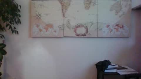 Snapshot of hairypussylover089 chatting on 15, 10, 2025 hairypussylover089 online show from 15, 10, 2025