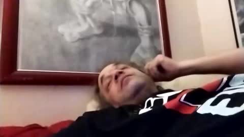 Snapshot of hairyspermballs chatting on 21, 12, 2025 Marty online show from 21, 12, 2025