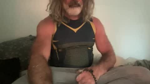 Snapshot of hairytonkas chatting on 17, 5, 2026 HairyTonkas online show from 17, 5, 2026