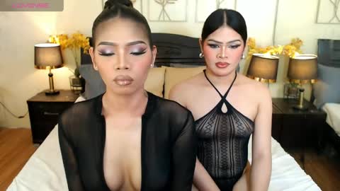 YOUR SIDECHIC HAILEY online show from 23, 4, 2026