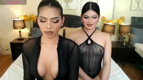 YOUR SIDECHIC HAILEY online show from 25, 4, 2026