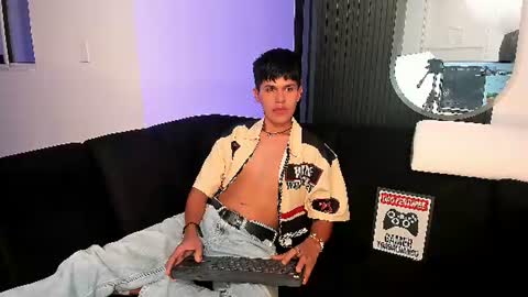 HAKU support me to reach 100 likes 3 online show from 19, 7, 2026