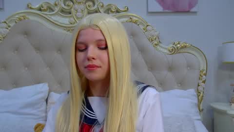 HallyBradley online show from 12, 3, 2026