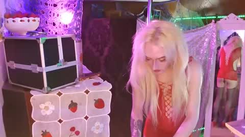 halovalentine online show from 9, 1, 2025