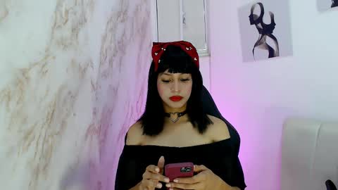 Snapshot of hamsel_dallas chatting on 7, 6, 2026 Hamsel online show from 7, 6, 2026