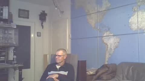 Prefer men 80 online show from 3, 3, 2025