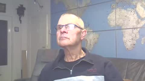 Prefer men 80 online show from 8, 3, 2025