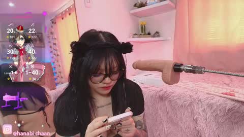 Snapshot of hanabi___ chatting on 20, 10, 2025 online show from 20, 10, 2025