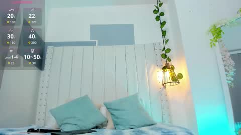 hanah_gray online show from 19, 10, 2025