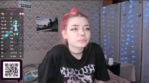 Tori and Asuna online show from 15, 3, 2026