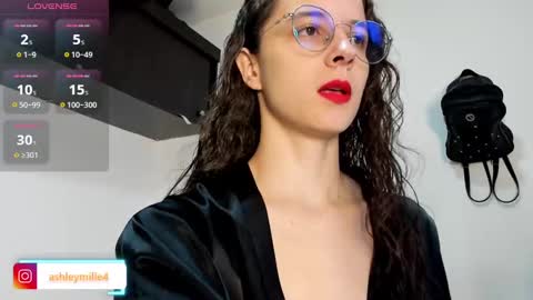 hanasleep online show from 14, 9, 2025