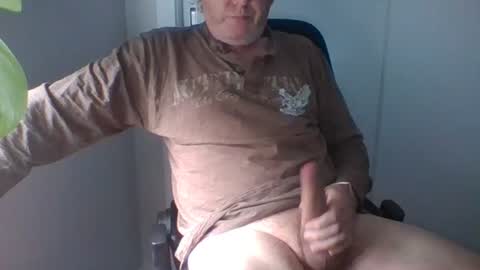 hand_ball_32 online show from 20, 7, 2026