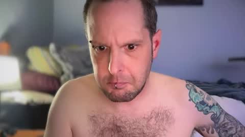 hand_banana_420 online show from 26, 2, 2026