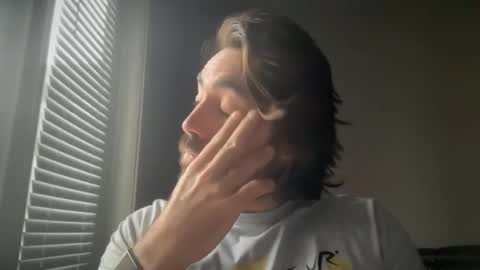 Snapshot of handcyclist25 chatting on 28, 11, 2025 Handcyclist25 online show from 28, 11, 2025