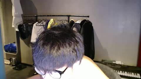 handsome_mannn online show from 30, 4, 2026