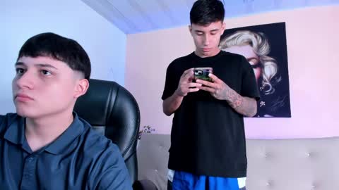 leonardfarrucknick and otis online show from 20, 4, 2026